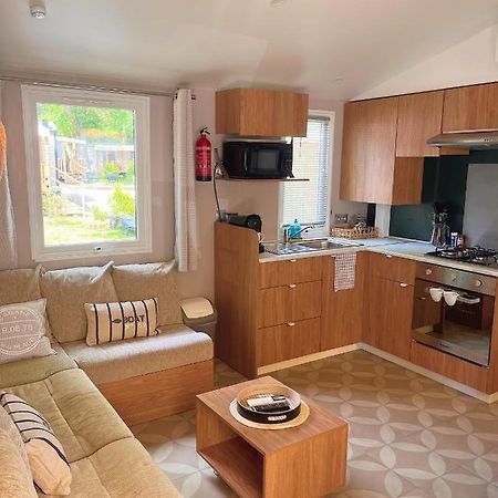 Mobil Home Camping 4 Etoiles Les Viviers 2 Chambres Lège-Cap-Ferret Kültér fotó