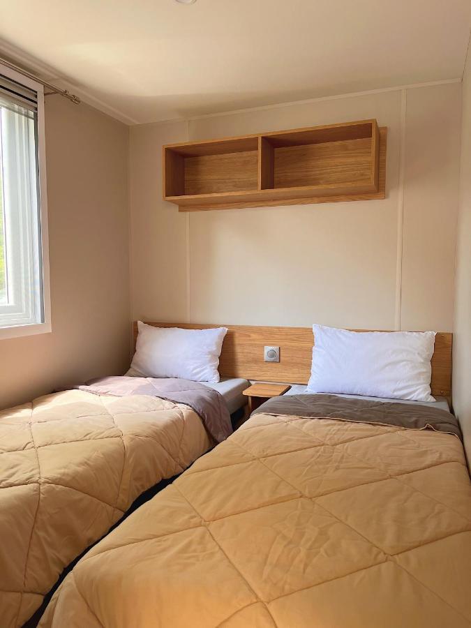 Mobil Home Camping 4 Etoiles Les Viviers 2 Chambres Lège-Cap-Ferret Kültér fotó